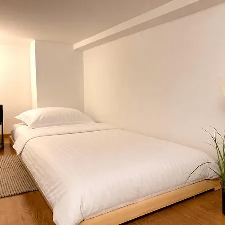 Old Town Family & Group For 7 Apartman *